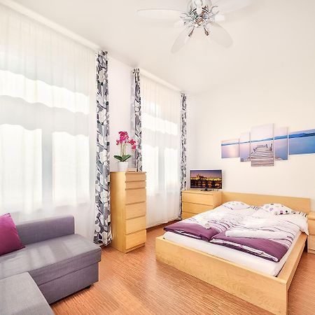 Paradise Apartment Прага Экстерьер фото
